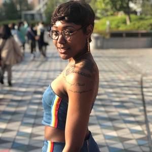 Meet your Posher, Sema'jia
